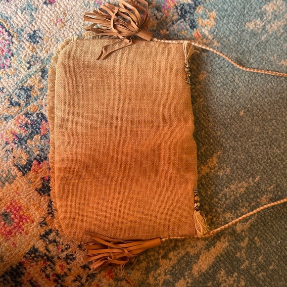 NWOT Vici Shasi Leela Clutch - Picture 8 of 9